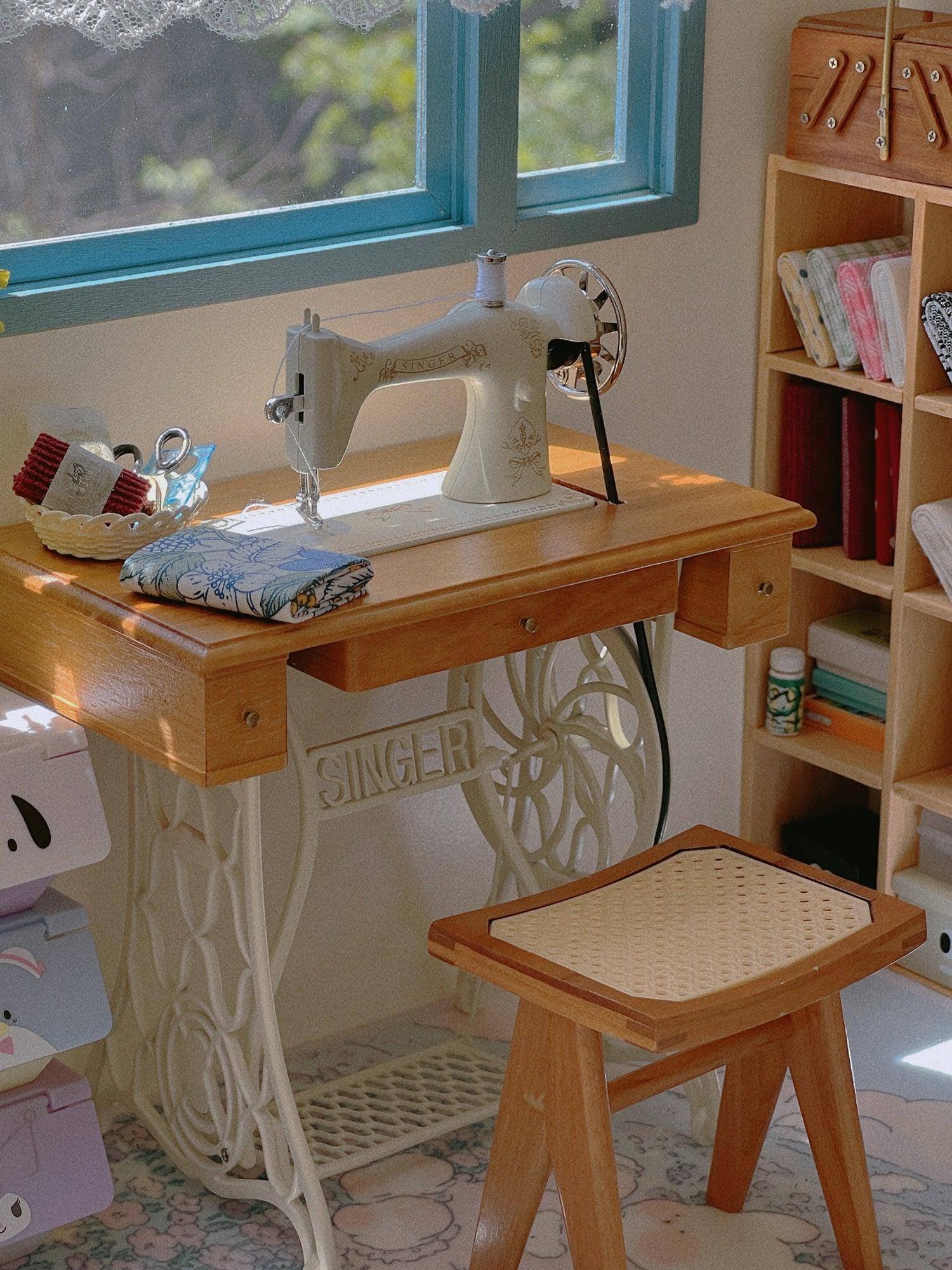Miniature Sewing Machine 1/6 Singer Miniature Sewing Machine Model For Dollhouse - Rajbharti Crafts
