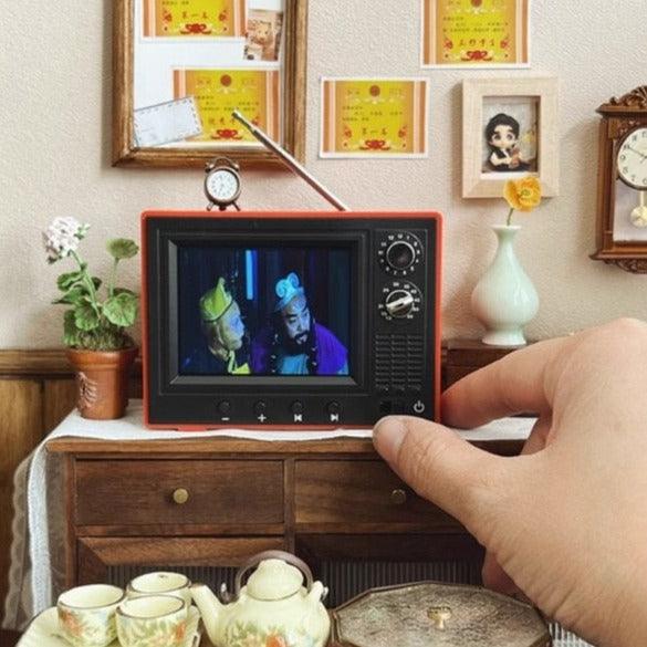 Real Working Miniature TV Retro Style Mini TV Cartoon Play Television Color Screen For Dollhouse