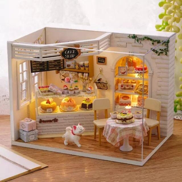 Cake Shop DIY Dollhouse Kit Cake Dairy Cupcake Shop Miniature Bakery Dollhouse European Style Dollhouse Free Dust Cover Adult Craft