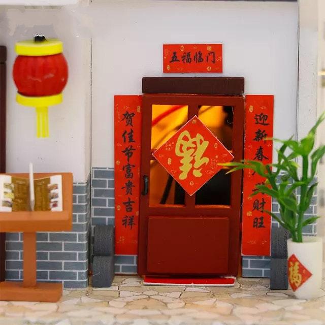 DIY Dollhouse Kit Dragon Gate Inn Ancient Chinese Style Doll House Miniature Capital City Doll House Adult Craft Birthday Gift Miniature