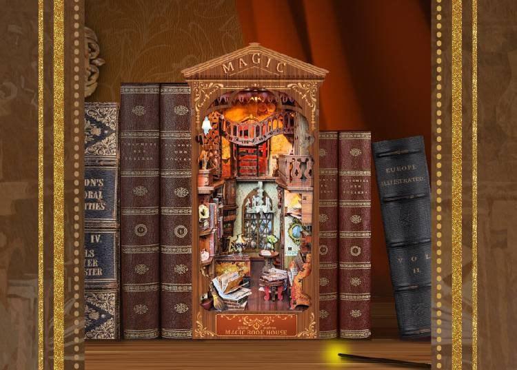Magic Book House - Eternal Bookstore Book Nook - DIY Book Nook